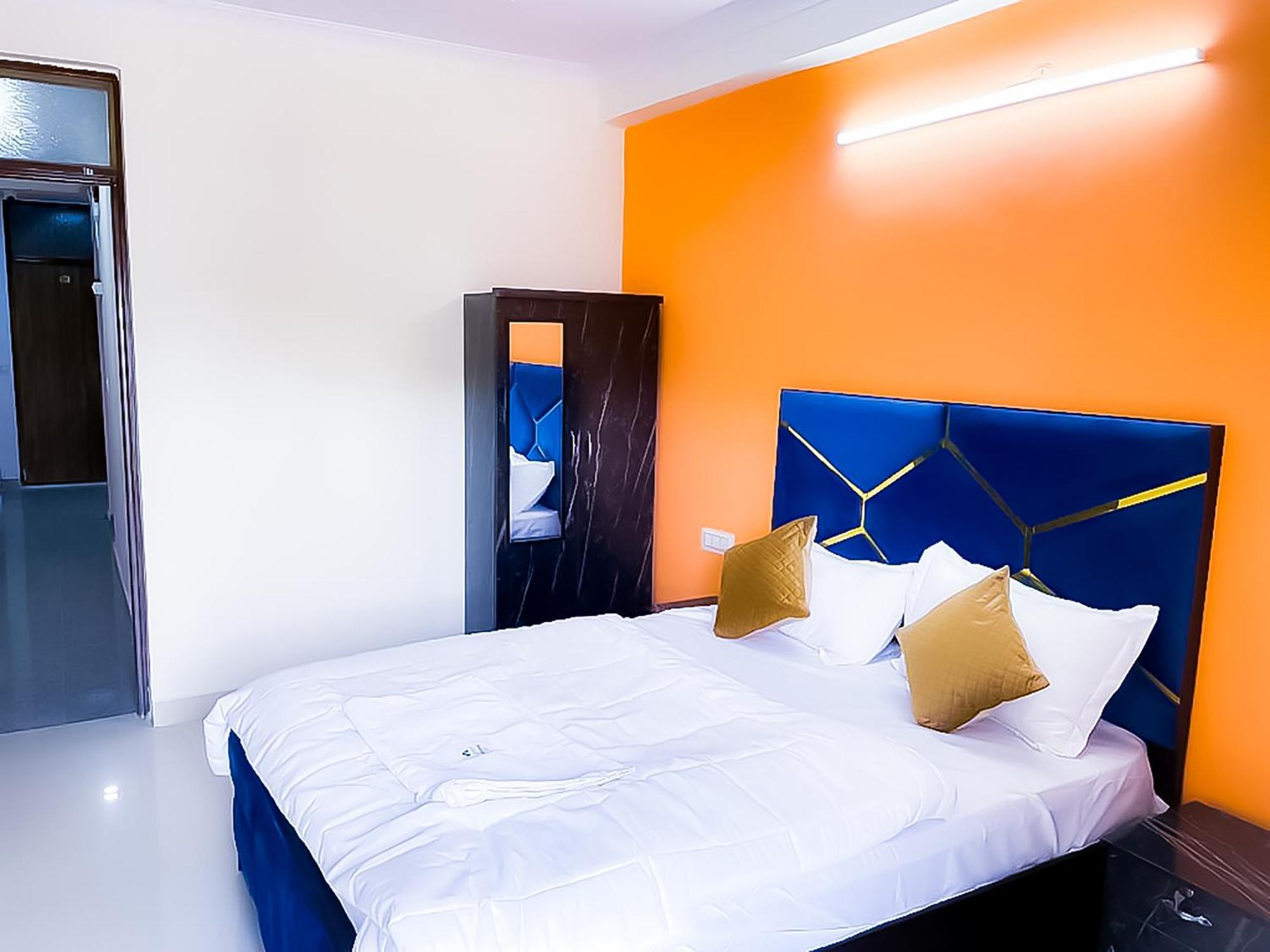 Roomshala 123 Happy Homes- Near Saket Metro Νέο Δελχί Εξωτερικό φωτογραφία