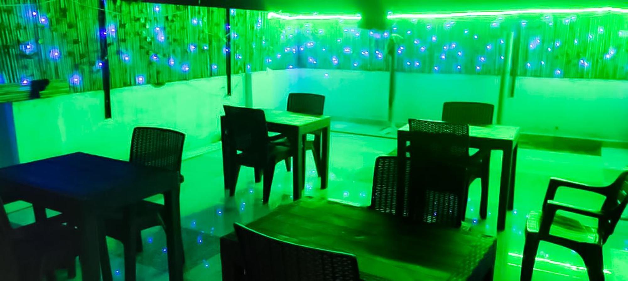 Roomshala 123 Happy Homes- Near Saket Metro Νέο Δελχί Εξωτερικό φωτογραφία